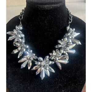Park Lane Smokey floral chunky 18" statement necklace